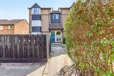 Coe Avenue, London