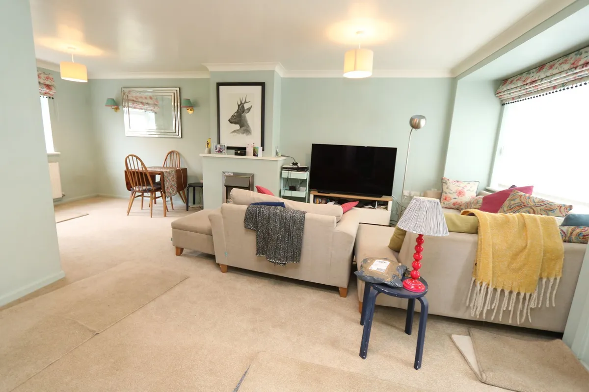 Fonmon Park Road, Rhoose, CF62