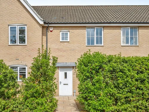 Hornbeam Road, North Walshamphoto