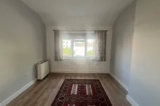 Chase End, EPSOM