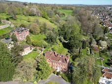 Castle Hill, Farnham, GU9 photo 2