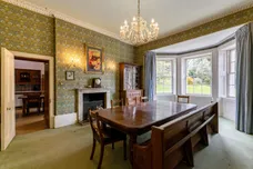 Castle Hill, Farnham, GU9 photo 4