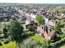 Castle Hill, Farnham, GU9 photo 26