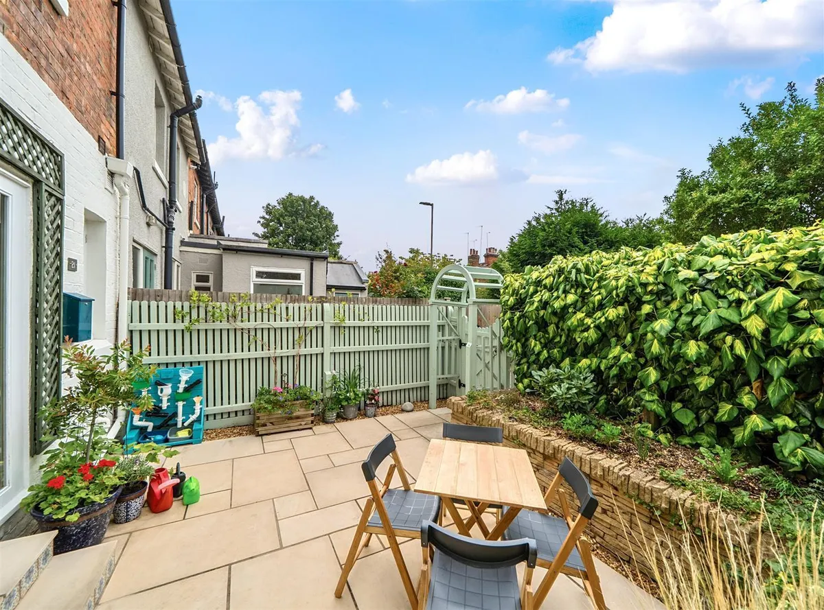 Midland Terrace, London NW2