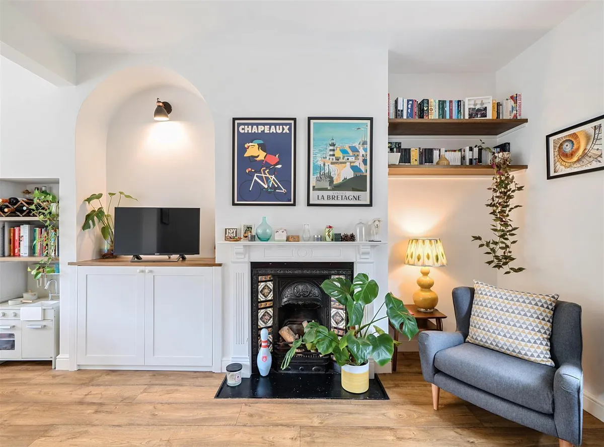 Midland Terrace, London NW2