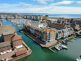 The Piazza, Eastbourne photo