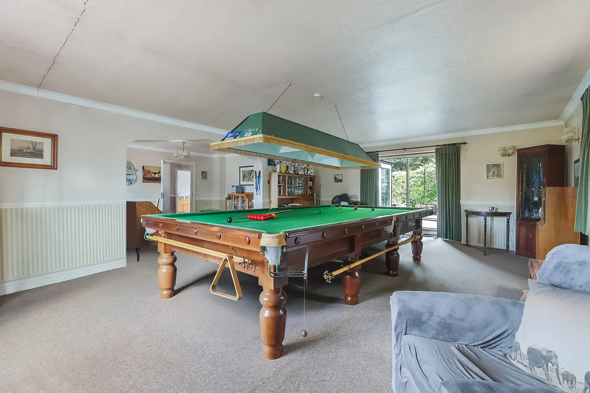 Fairmile Lane, Cobham, Surrey, KT11