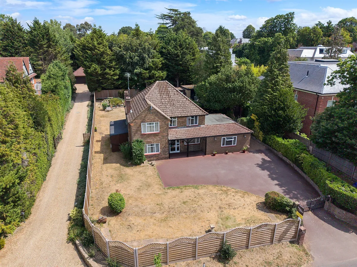 Fairmile Lane, Cobham, Surrey, KT11