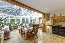 Grantley Avenue, Guildford, GU5 photo 8