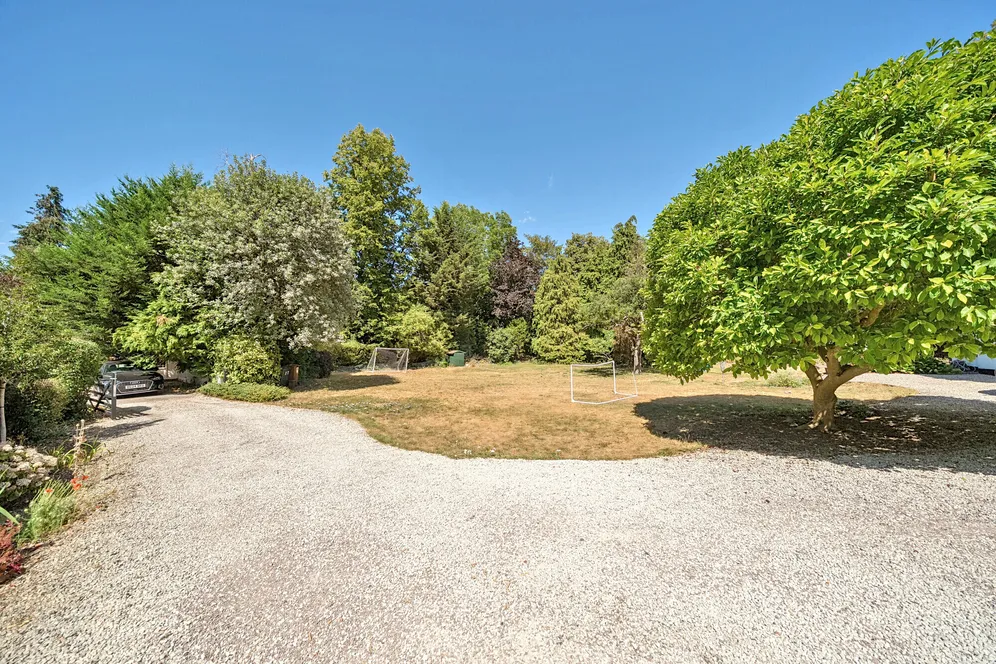 North Road, Hertford, SG14 photo 2
