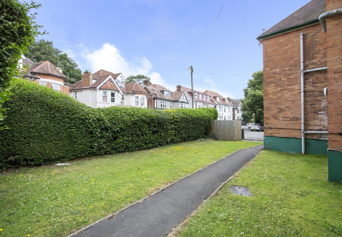 Percy Road, Boscombe Spa Image 7