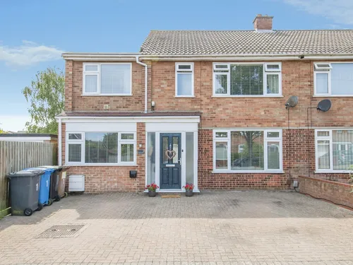 Pearcroft Road, Ipswichphoto