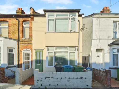 Harwoods Road, WATFORDphoto