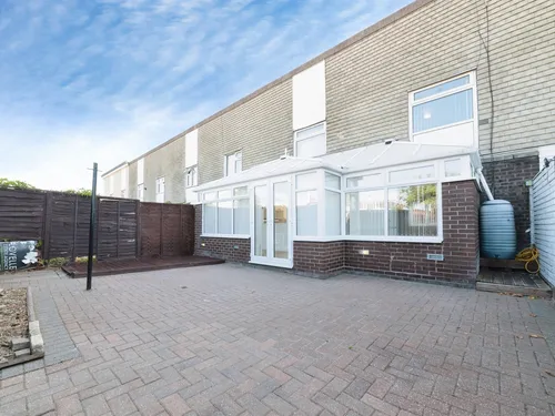 Stroud Crescent West, Bransholme, Hullphoto