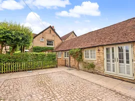 Ringshall, BERKHAMSTED photo