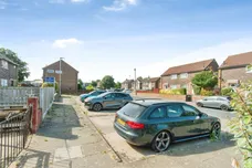 Woodside, Castleford