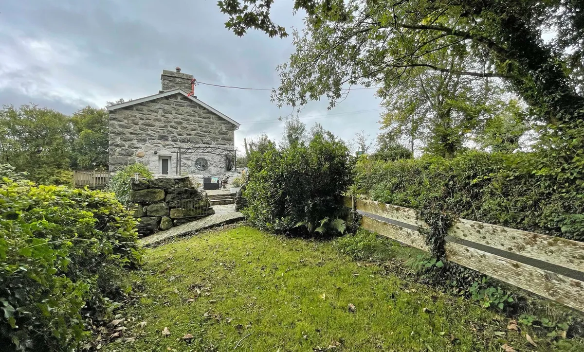 Golan, Garndolbenmaen, Gwynedd, LL51