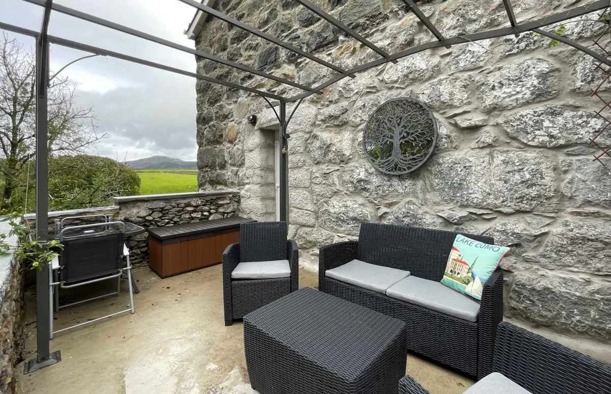 Golan, Garndolbenmaen, Gwynedd, LL51
