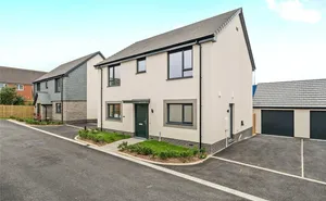 Eventide, Viaduct Hill, Hayle, TR27 photo