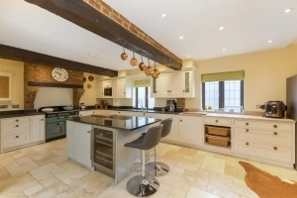 Wotton Underwood, Buckinghamshire, HP18 photo 2