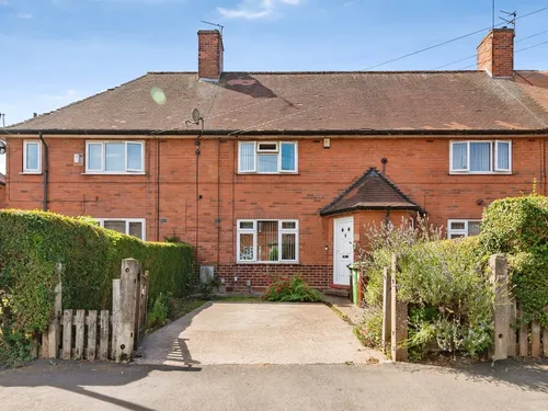 Denewood Crescent, Nottinghamphoto