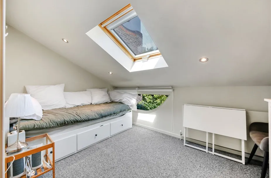 Property Photo 28
