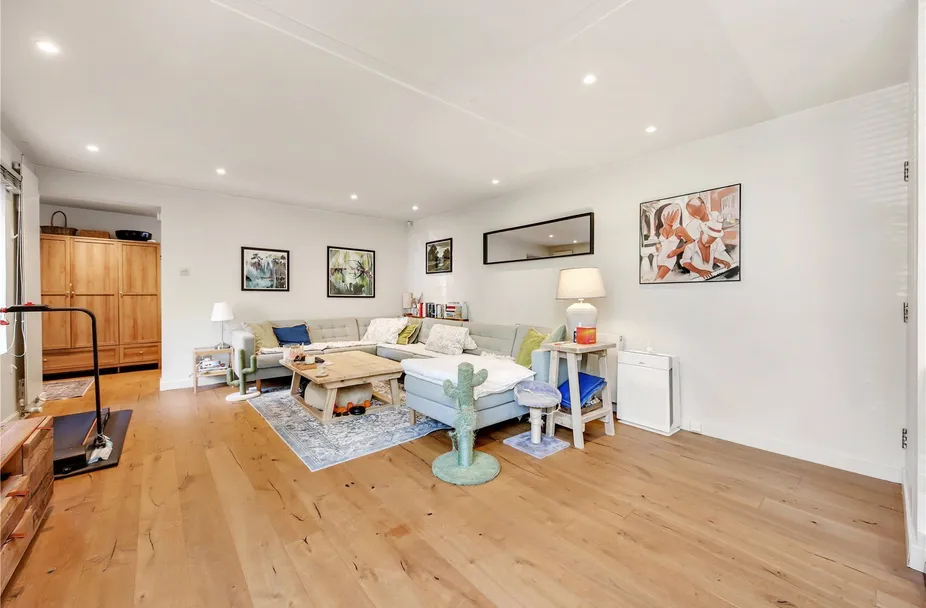 Property Photo 33