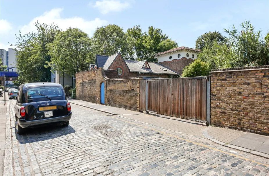 Property Photo 38
