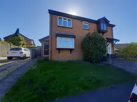 Manor Farm Road, Crigglestone, WAKEFIELD photo