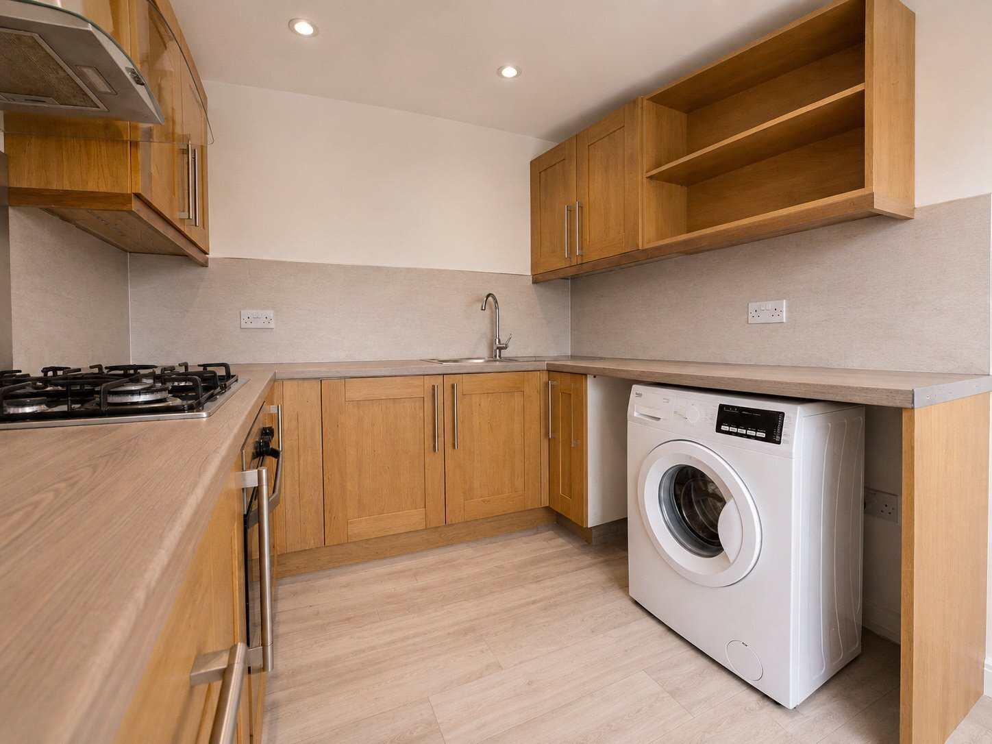 East Road, London, E15 Image 4