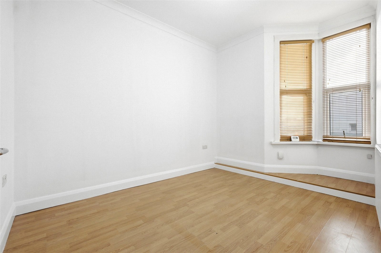 Chingford Road, London, E17 Image 5