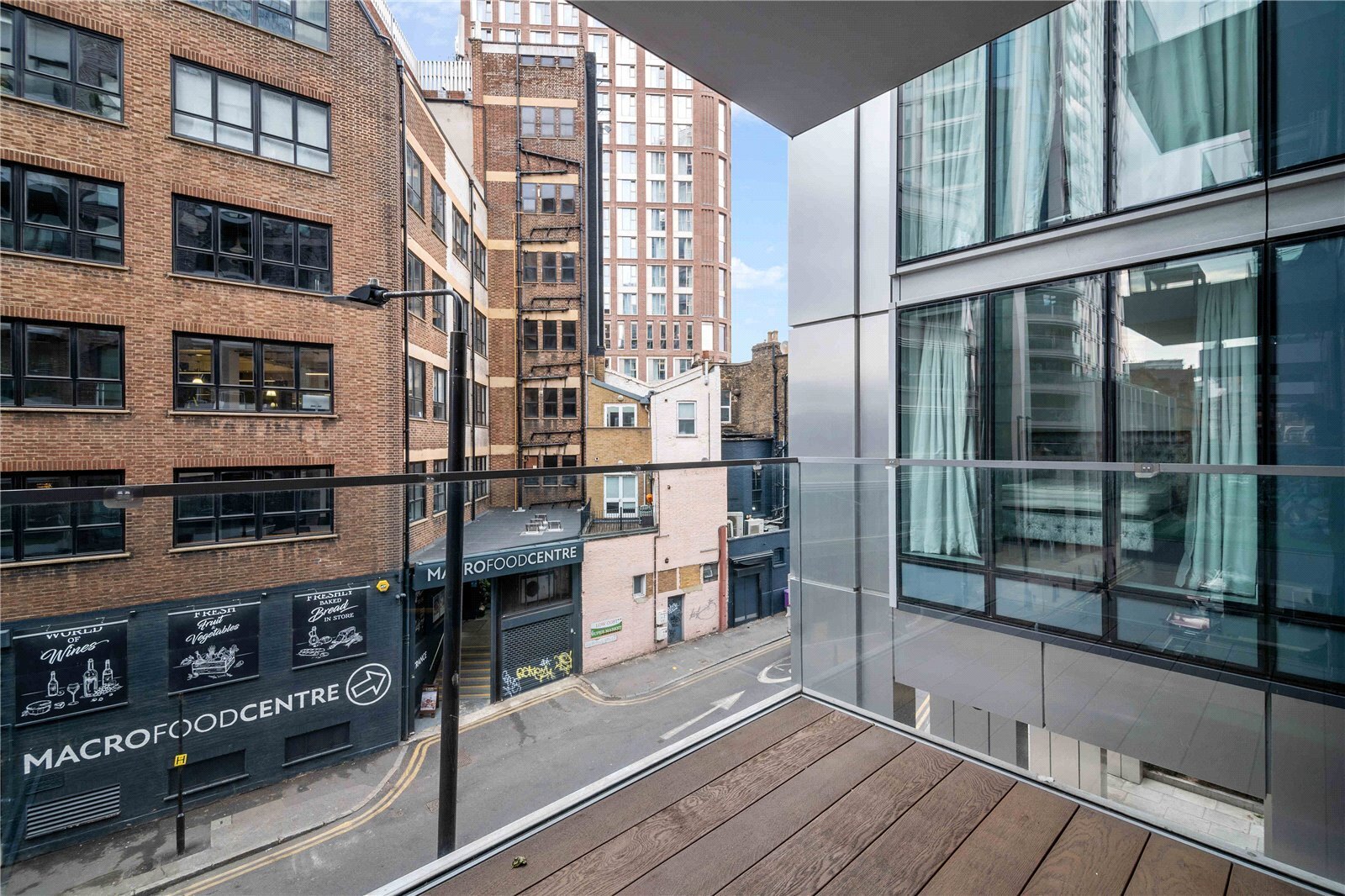 Alie Street, London, E1 Image 15