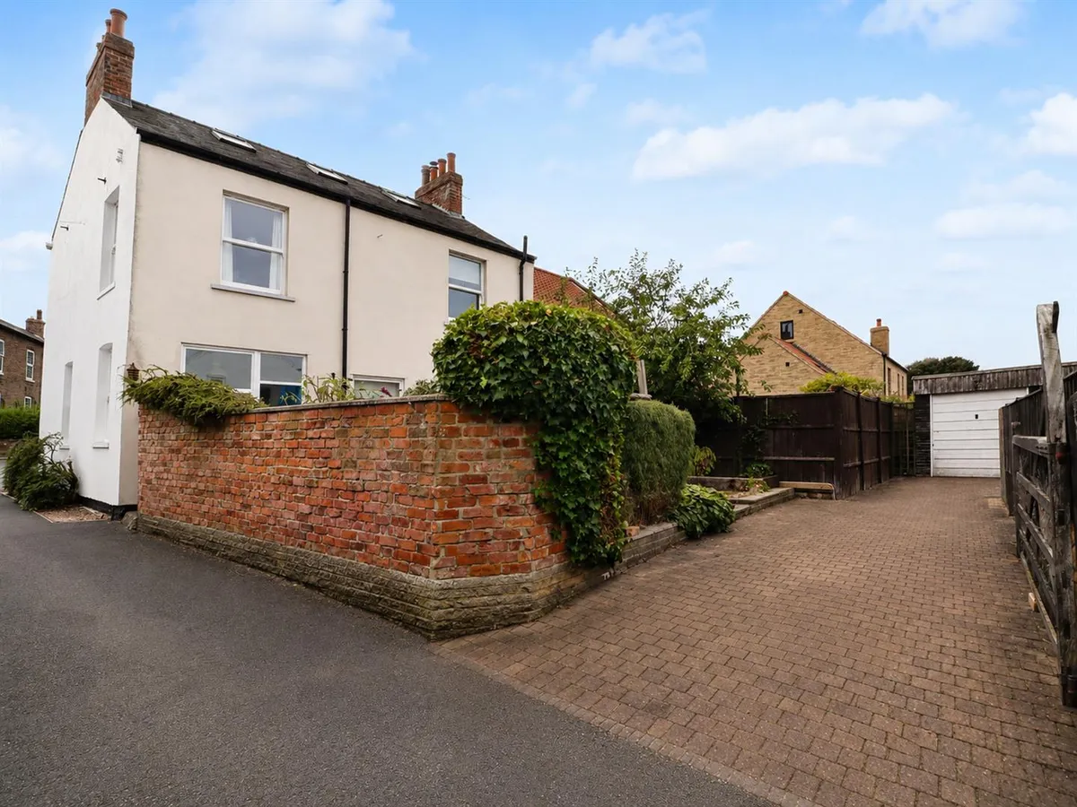 Ratten Row, North Newbald, York