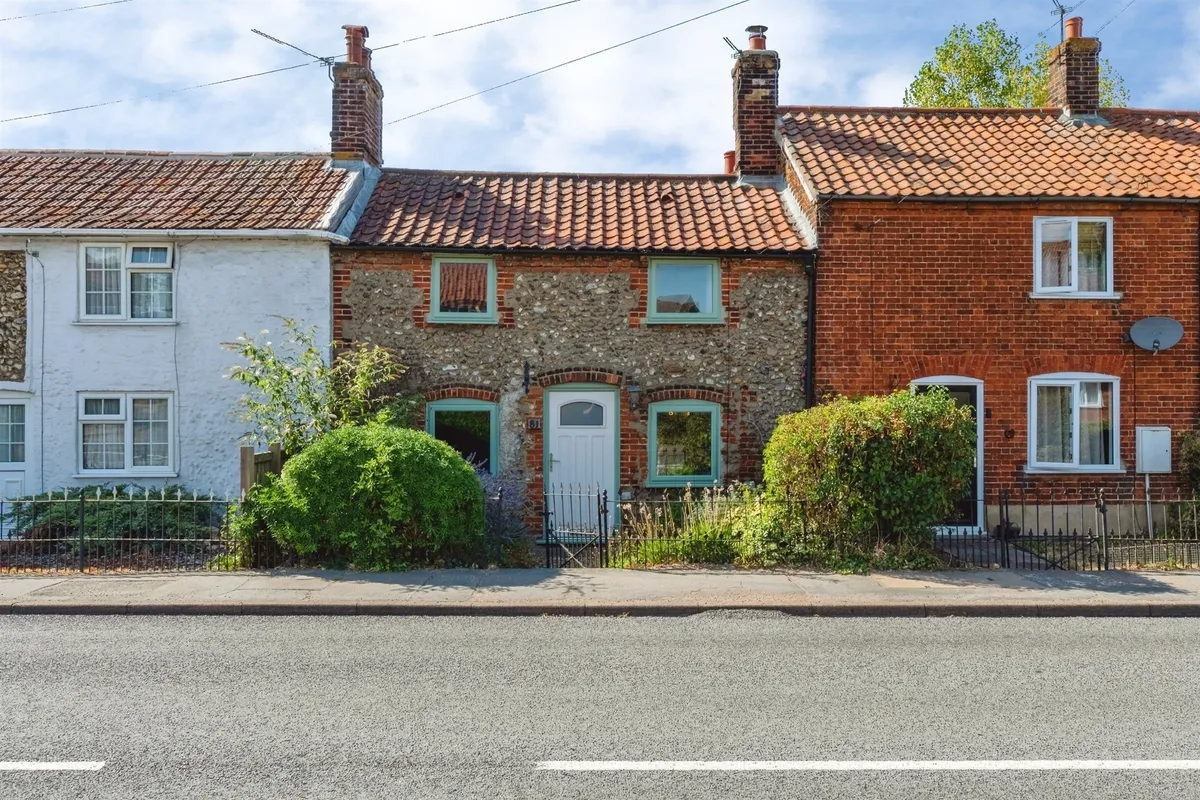 Shipdham Road, DEREHAM