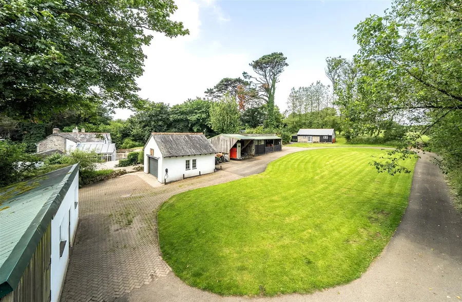 Property Image 12