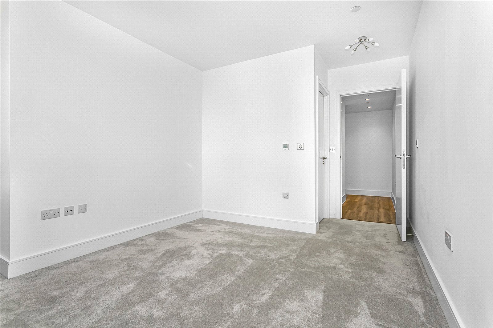 Healum Avenue, Southall, UB2 Image 3