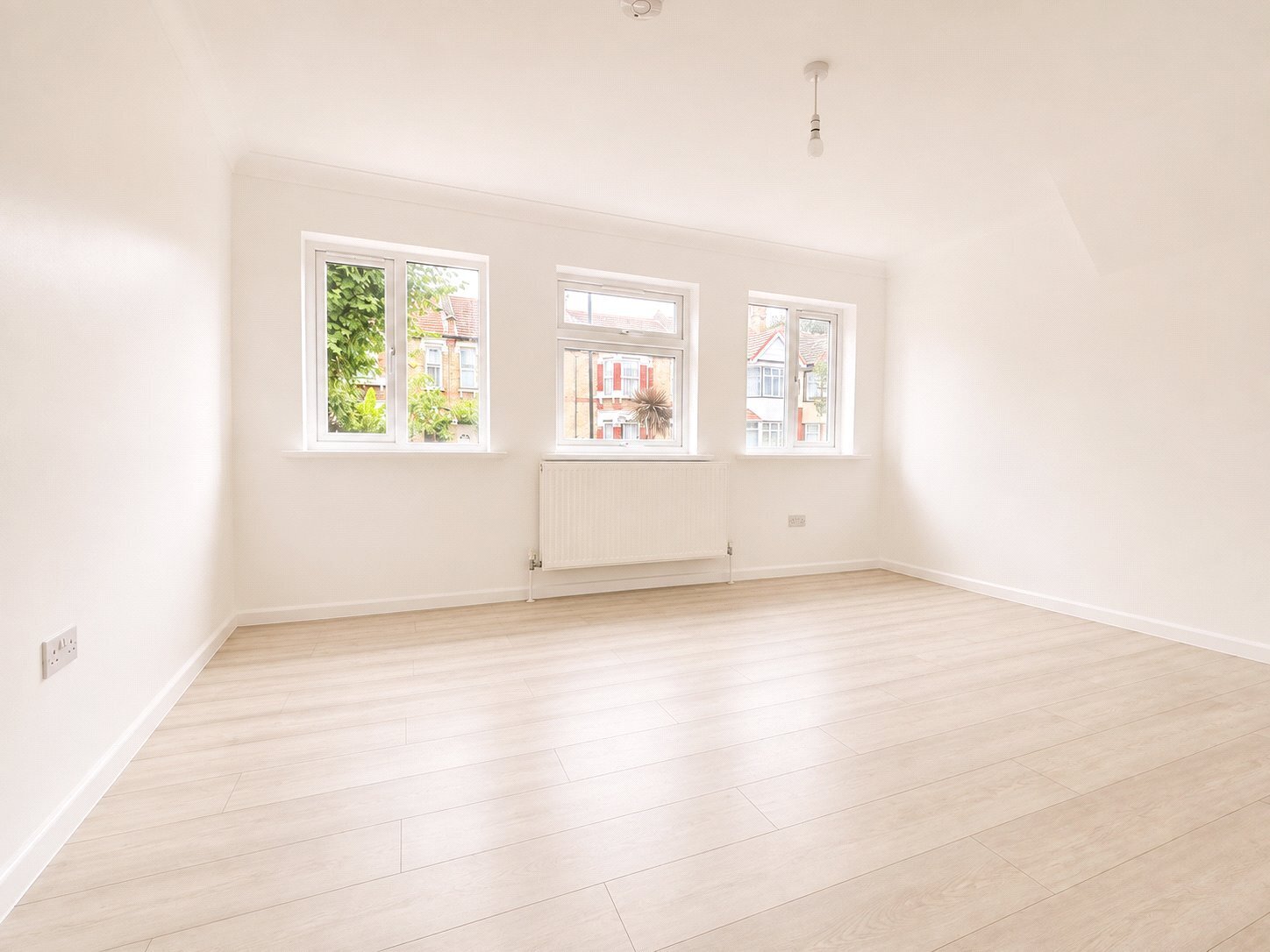 Sheringham Avenue, London, E12 Image 2
