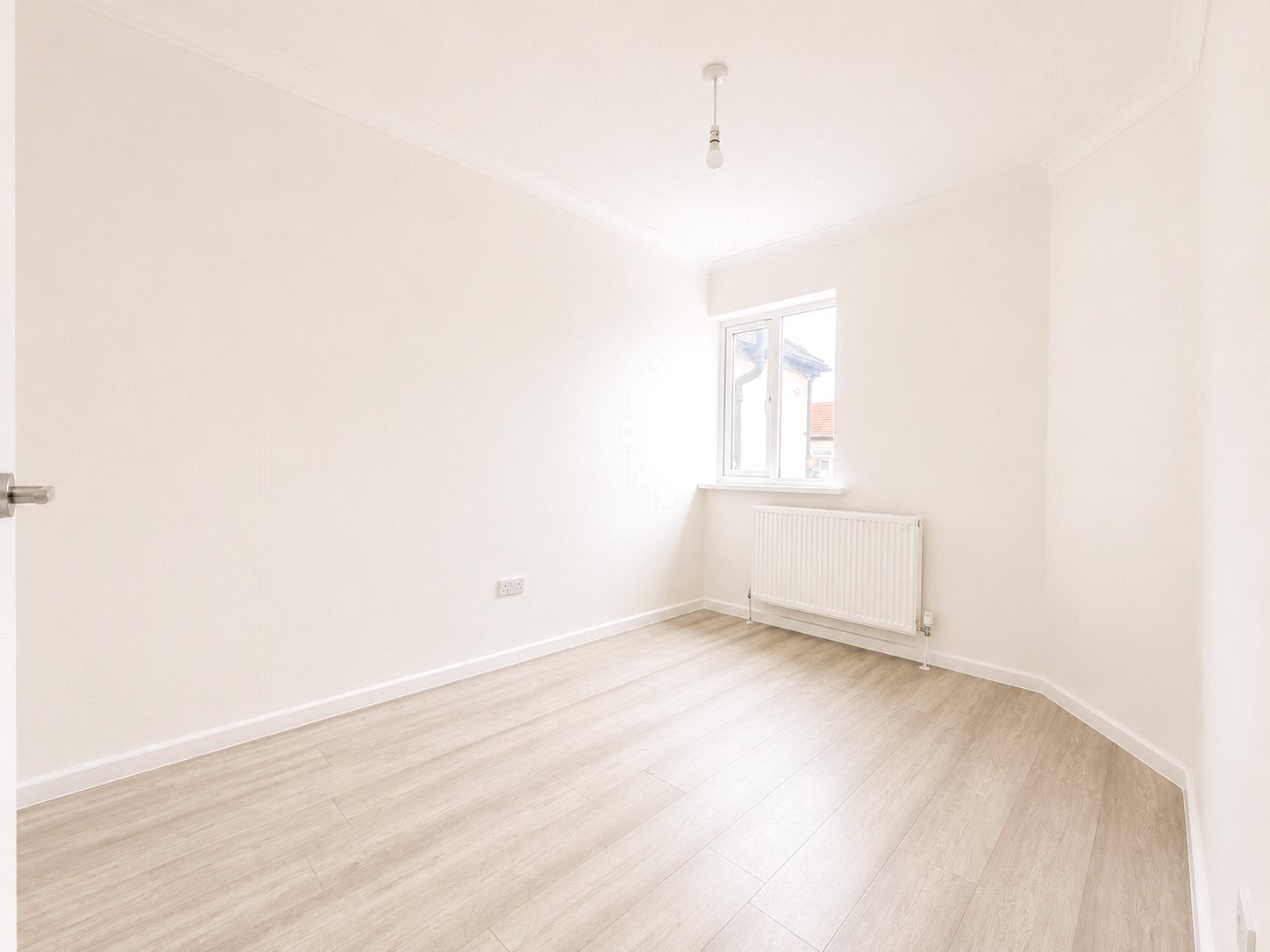 Sheringham Avenue, London, E12 Image 3