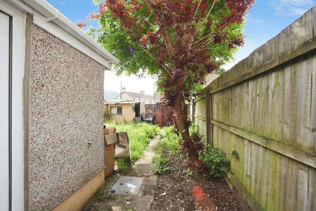 Property photo 18