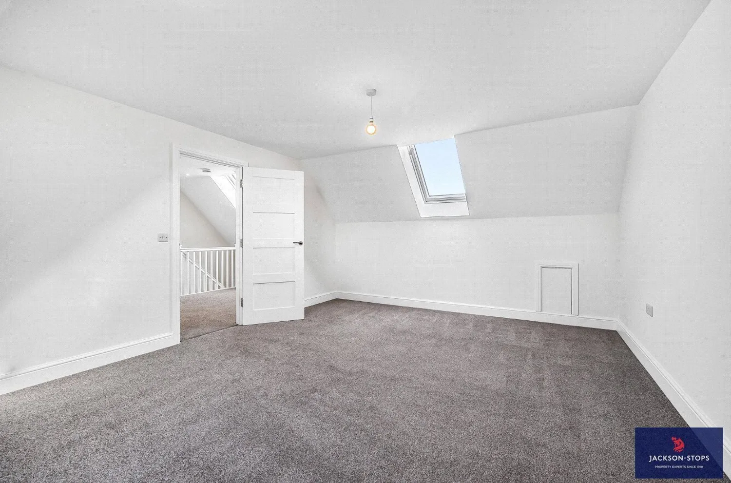 Whitecroft Drive, Saxon Street, CB8 photo 17