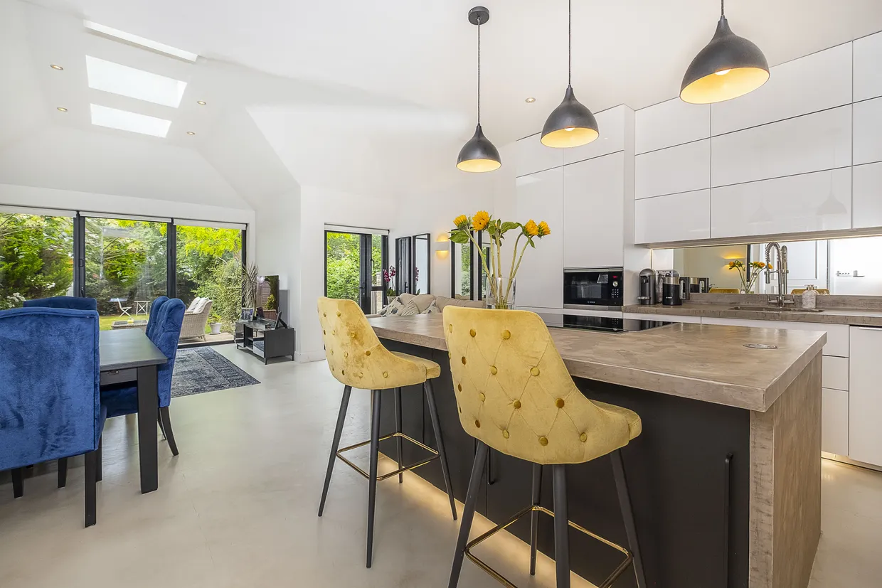 Neville Road, Kingston Upon Thames, KT1 photo 8