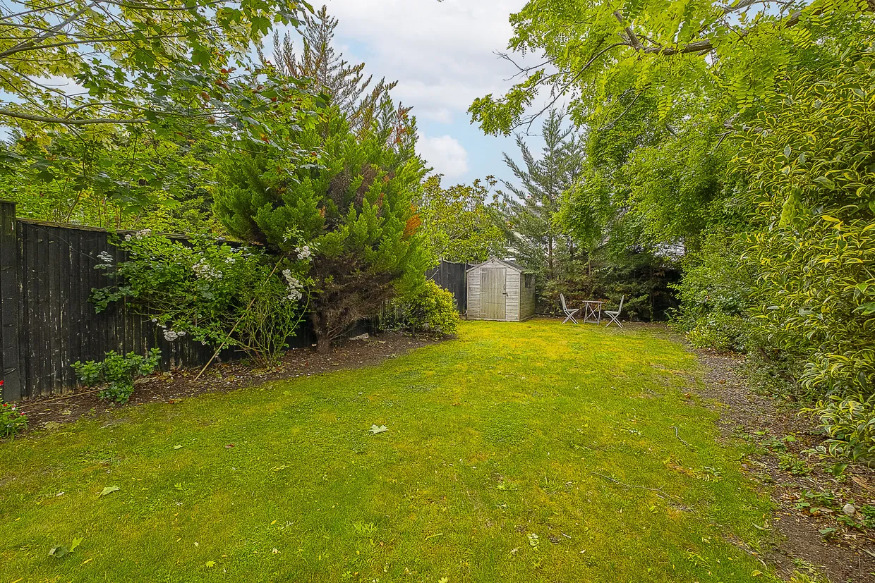 Neville Road, Kingston Upon Thames, KT1 photo 15