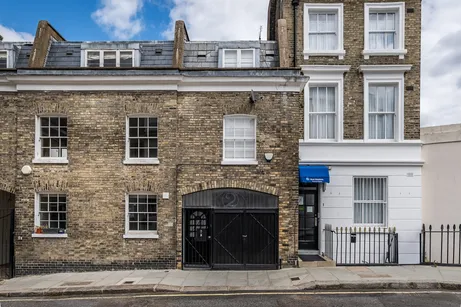 Warwick Place North, London, SW1V