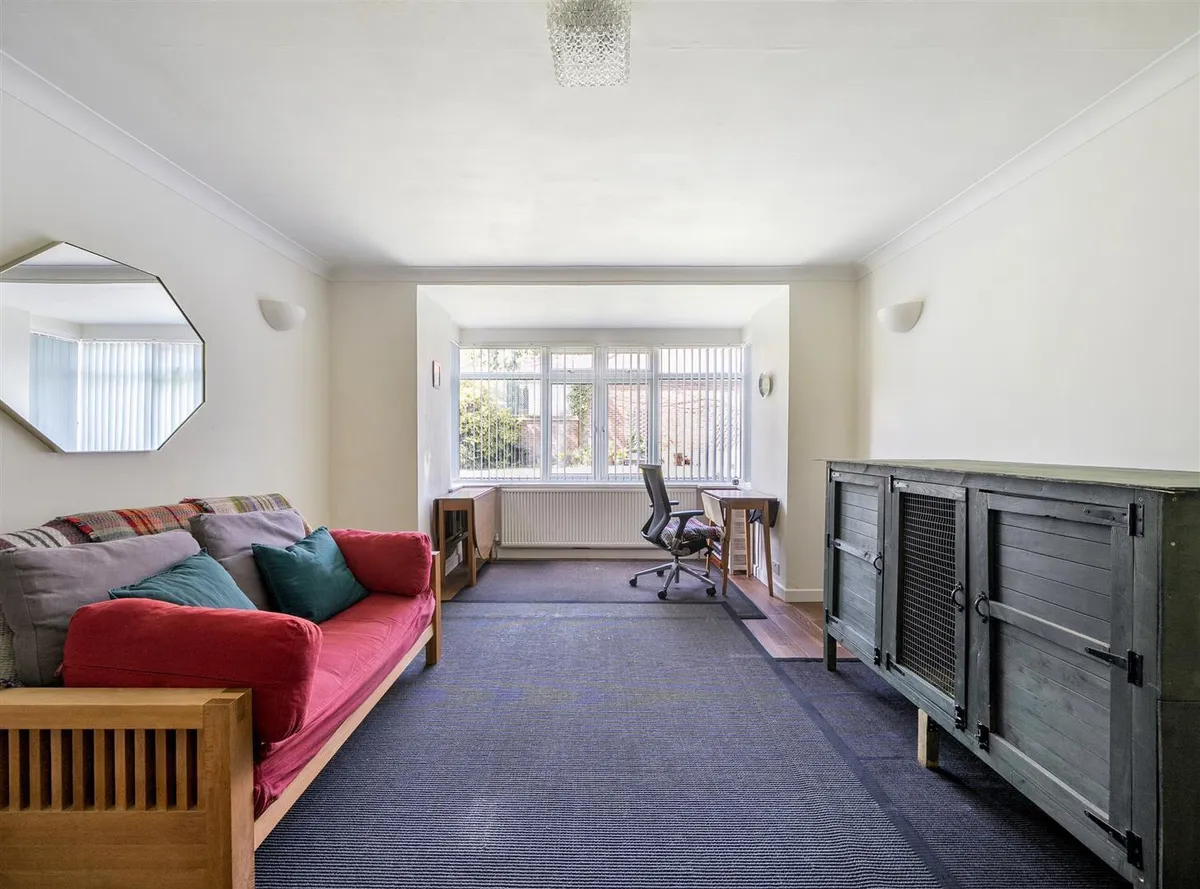 Brondesbury Park, London NW6
