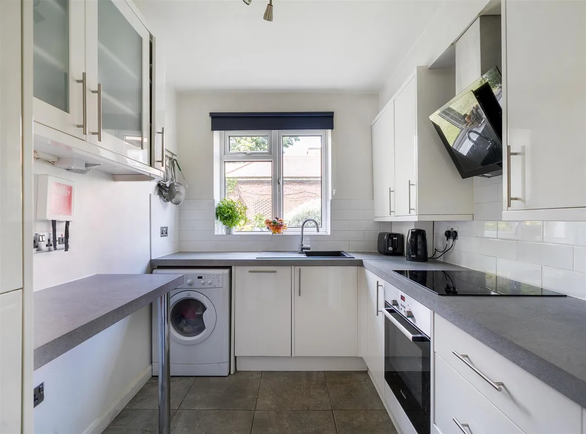 Brondesbury Park, London NW6