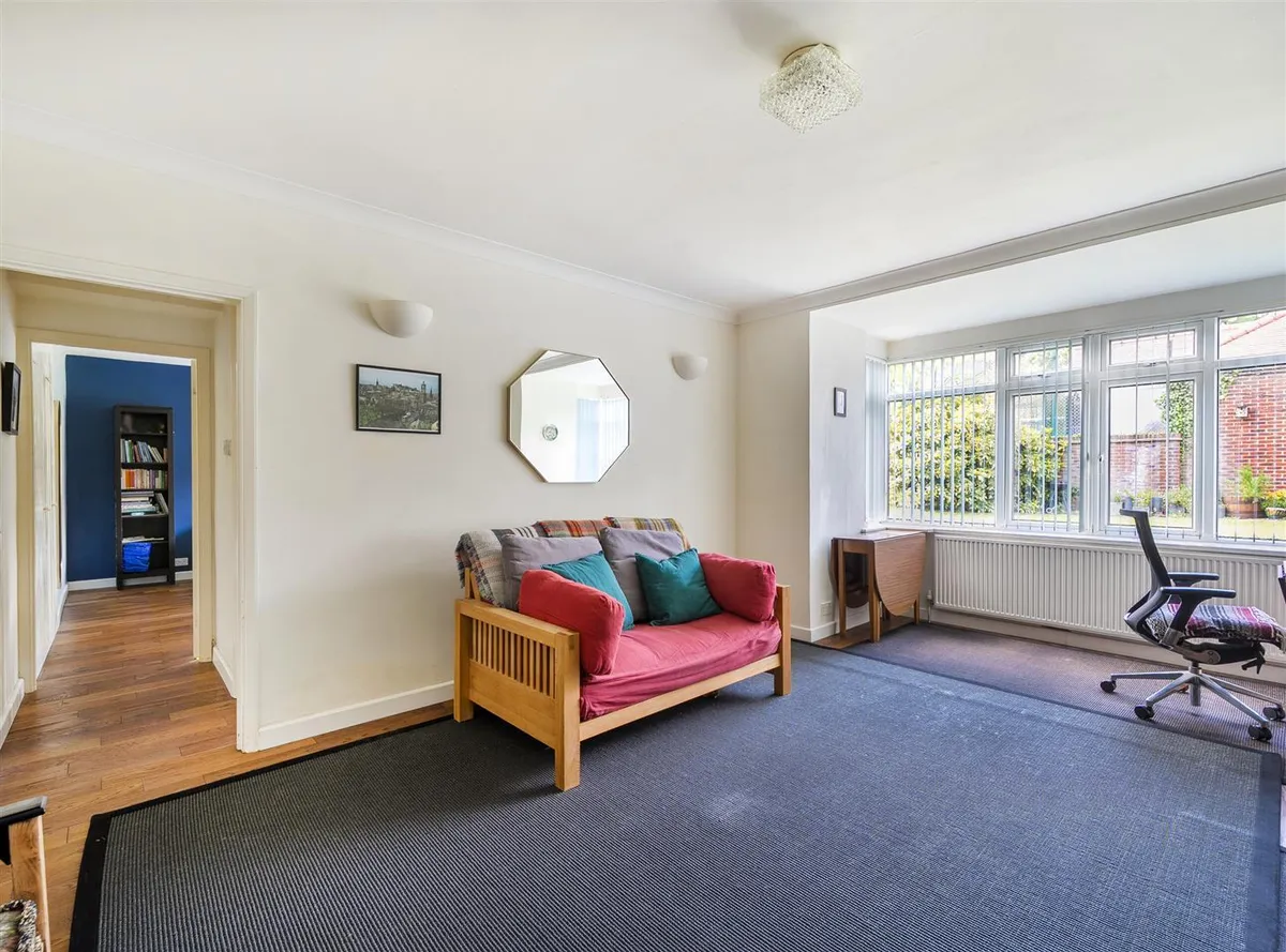 Brondesbury Park, London NW6
