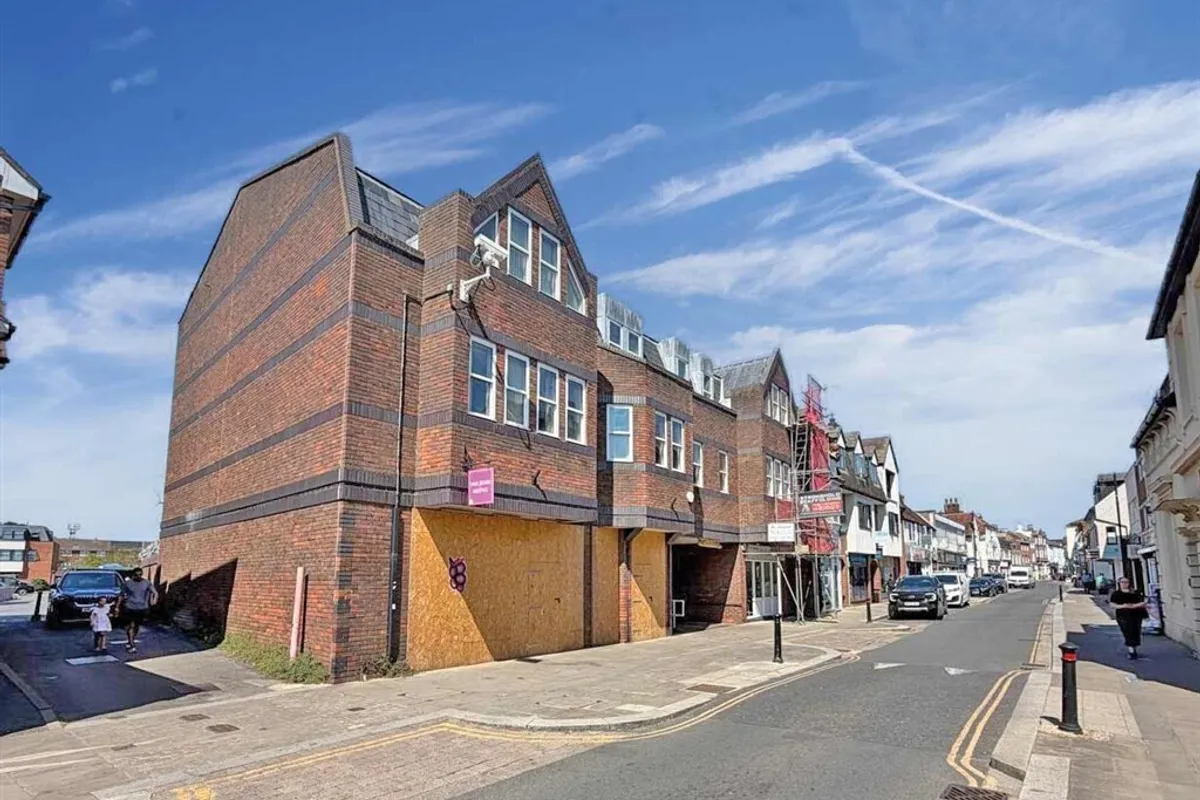 Guildford Street, CHERTSEY