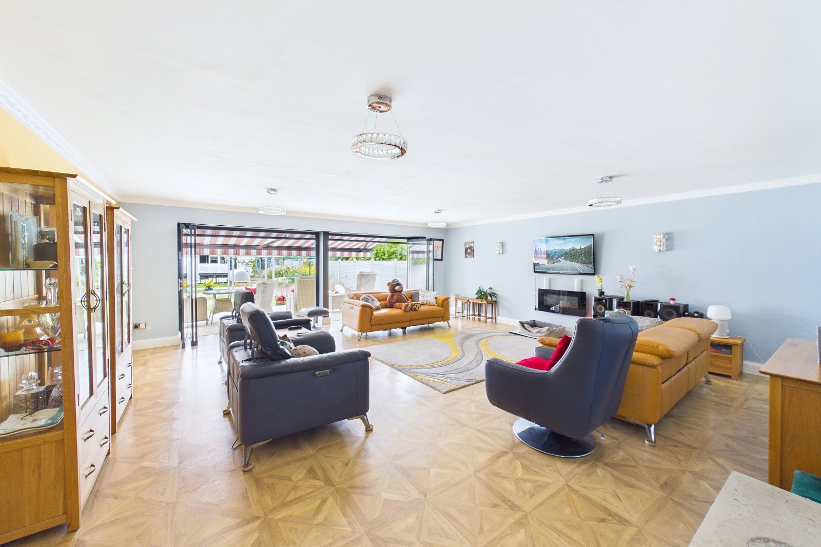 Springdale Avenue, Broadstone, Dorset, BH18 Image 3