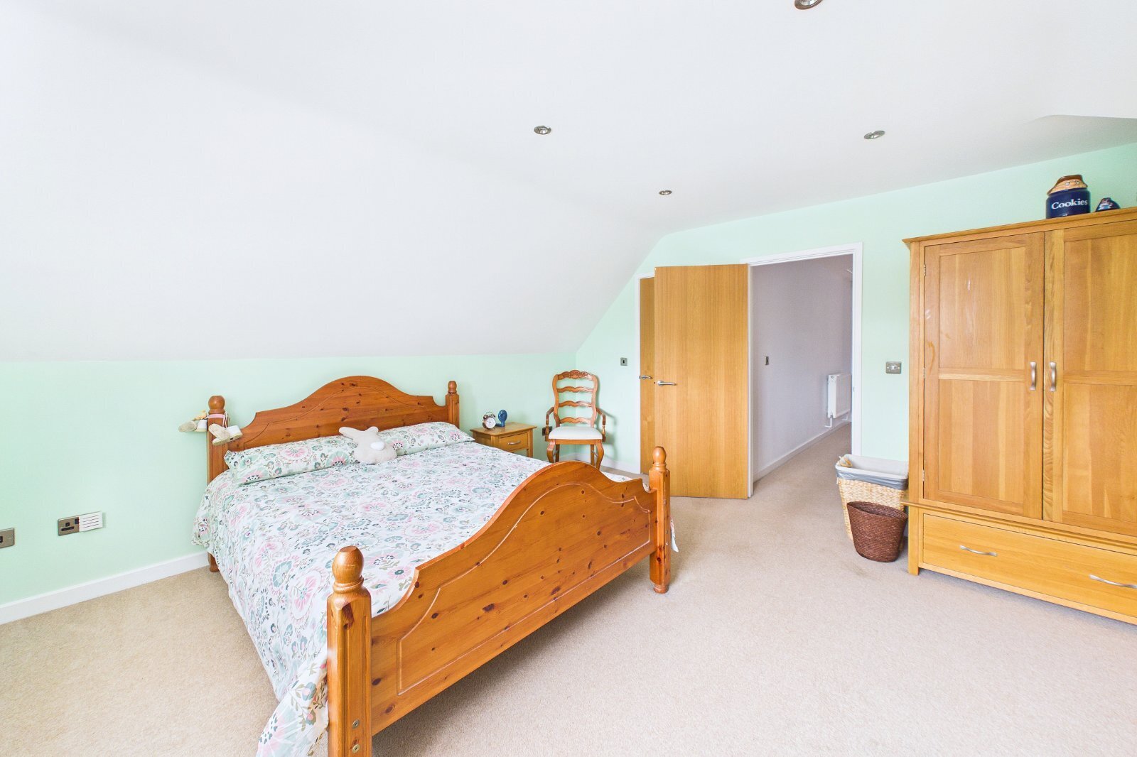 Springdale Avenue, Broadstone, Dorset, BH18 Image 28