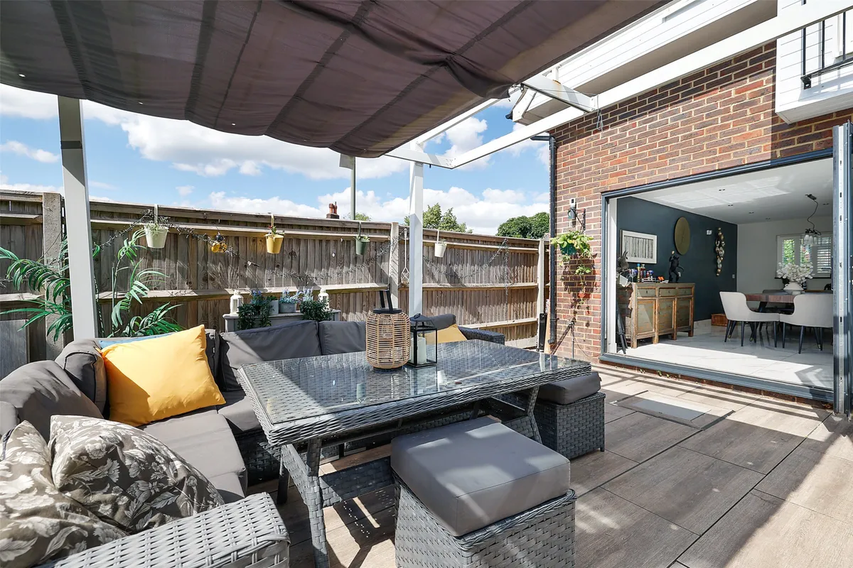 Yarm Court Road, Leatherhead, Surrey, KT22